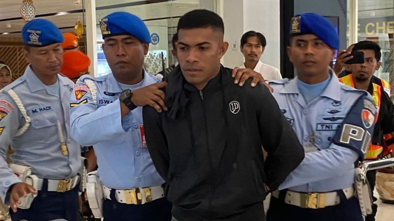 Bandara Adi Soemarmo Solo sukses menggelar simulasi penanganan ancaman keamanan, memastikan kesiapan menghadapi lonjakan penumpang arus mudik Lebaran 2025.