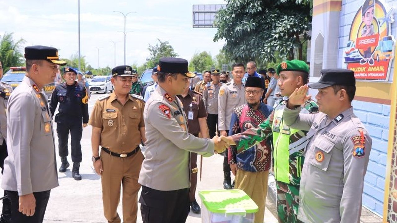 Kapolda Jatim Pantau Kesiapan Arus Mudik Lebaran 2025 di Tol Madiun-Ngawi