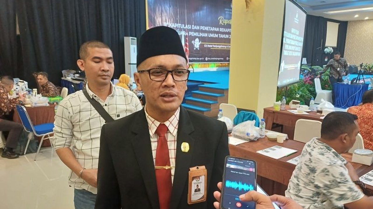 KPU Kota Tanjungpinang mengembalikan sisa lebih pembiayaan anggaran (SILPA) Pilkada 2024 sebesar Rp4,8 miliar  karena efisiensi anggaran,  menunjukkan transparansi dan akuntabilitas penggunaan dana negara.