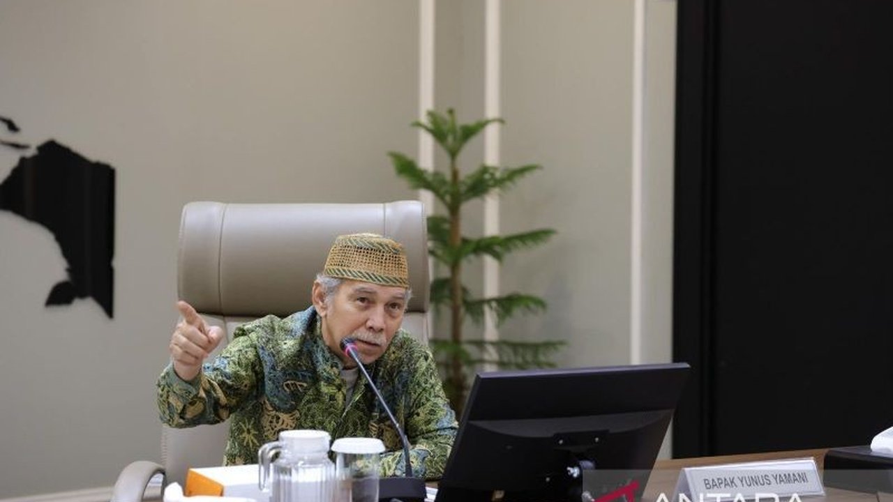 Himsataki mendorong pemerintah membuka kembali penempatan TKI ke Arab Saudi secara resmi untuk mengatasi masalah pekerja migran ilegal yang terus meningkat dan meminta pemerintah untuk memperbaiki sistem penempatan TKI.