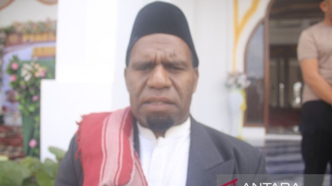 MUI Jayawijaya menetapkan besaran zakat fitrah Ramadhan 1446 H sebesar Rp95.000-Rp115.000 per orang, atau setara dengan 3 kg beras atau umbi-umbian.