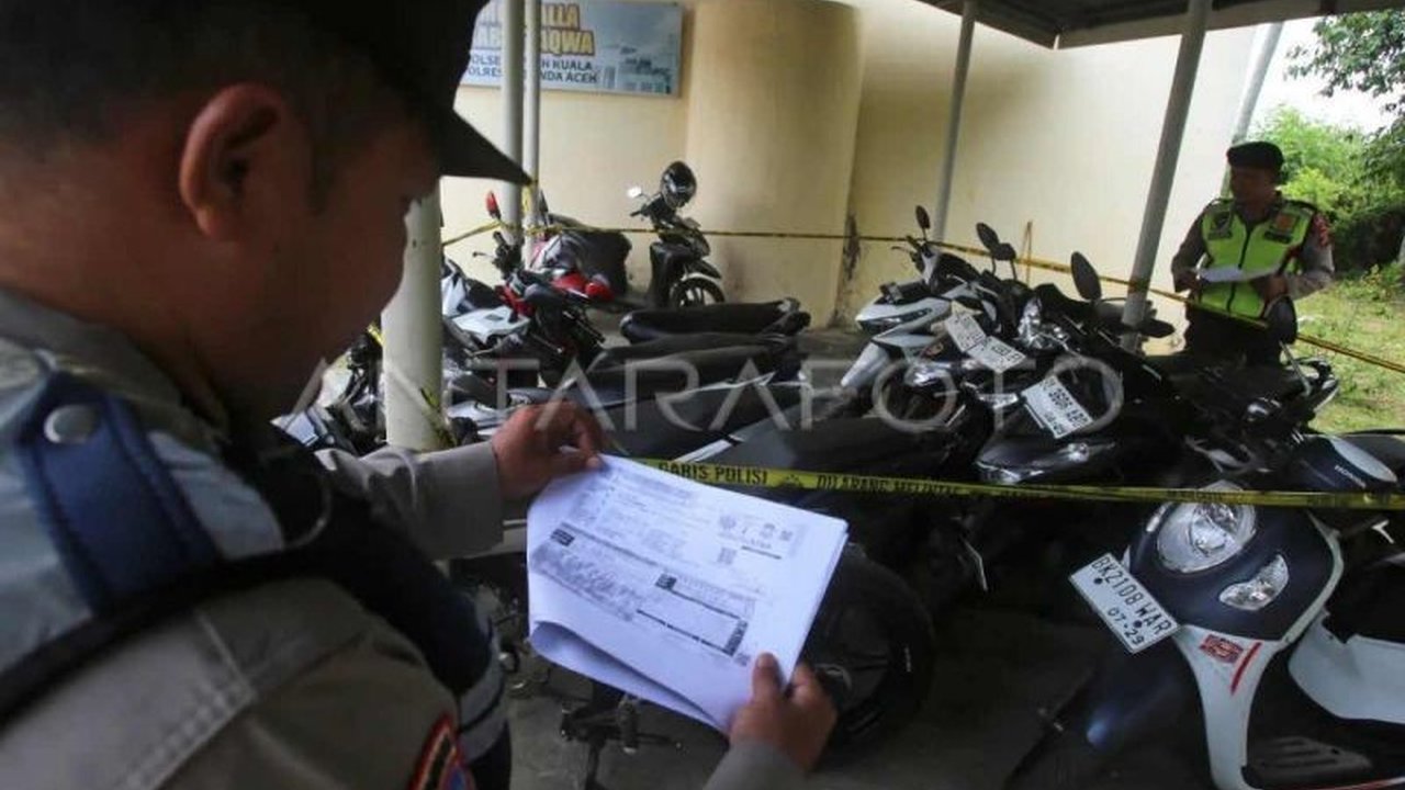 Polres Aceh Besar menyediakan layanan penitipan kendaraan bermotor gratis di 14 lokasi untuk masyarakat yang mudik Lebaran 2025, guna memberikan rasa aman dan nyaman selama perjalanan.