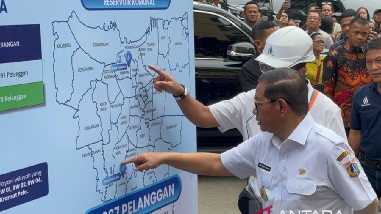 Gubernur DKI Jakarta meresmikan reservoir komunal di Tambora dan Gandaria Utara, serta membagikan Kartu Air Sehat untuk menjamin akses air bersih bagi 2.367 keluarga.