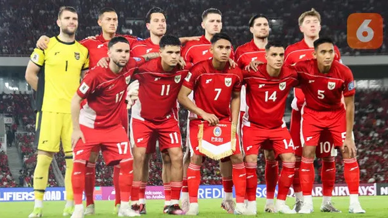 Starting XI Timnas Indonesia saat menghadapi Bahrain dalam laga Kualifikasi Piala Dunia 2026 zona Asia di Stadion Utama Gelora Bung Karno (SUGBK) Senayan, Jakarta, Selasa (25/3/2025) malam WI