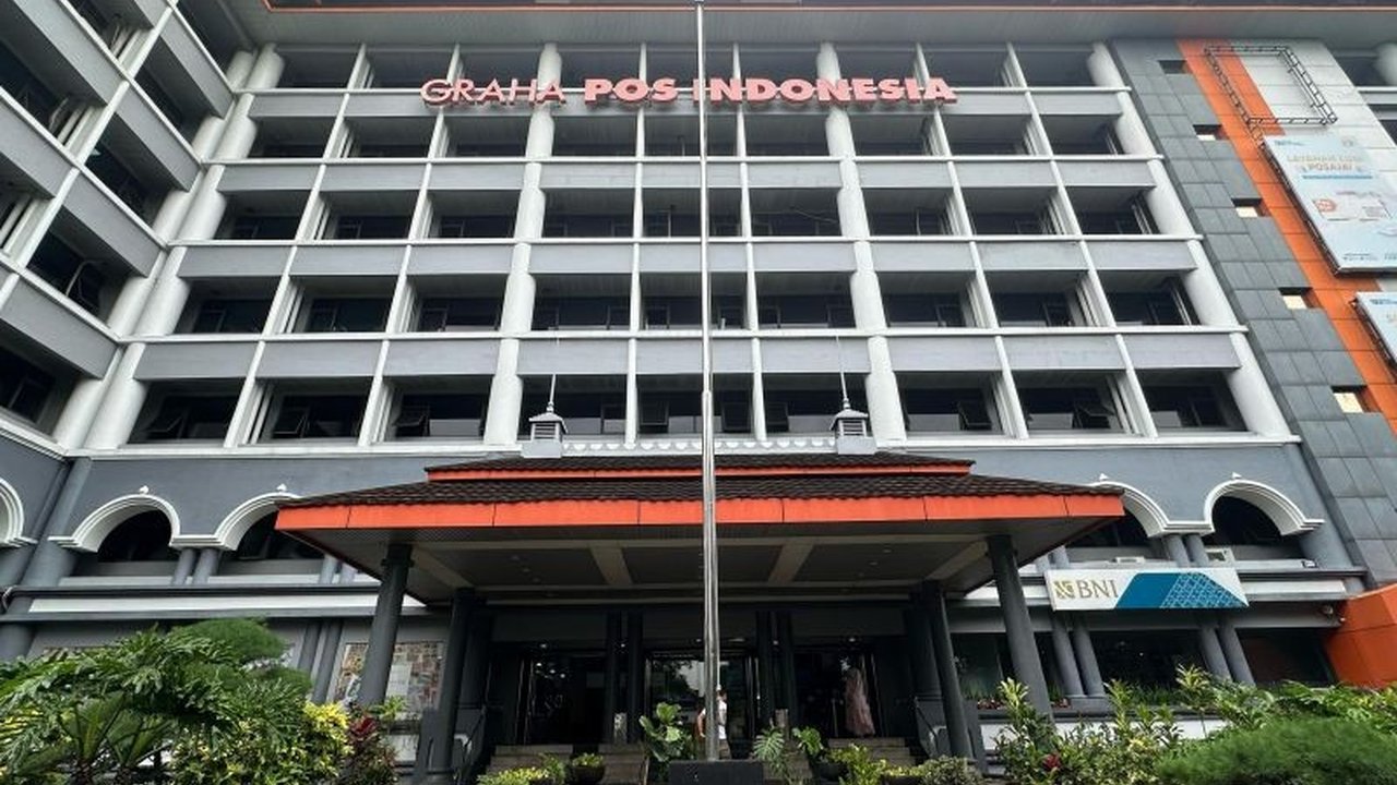 Pos Indonesia memberlakukan operasional terbatas pada 31 Maret dan 1 April 2025 selama Lebaran, namun tetap melayani kurir, logistik, dan jasa keuangan dengan potensi keterlambatan pengiriman 1-2 hari.