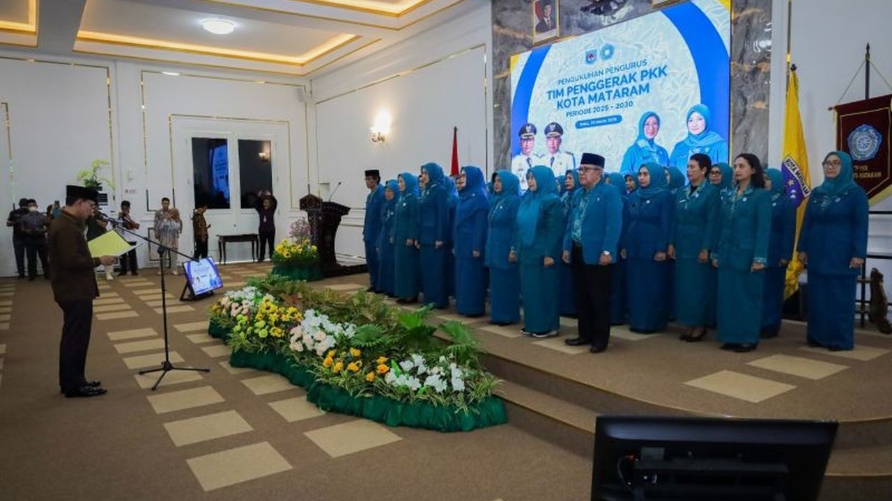 Pemerintah Kota Mataram meminta TP PKK untuk membantu menurunkan angka stunting hingga 5 persen, melanjutkan tren penurunan signifikan dari 17 persen pada 2022 menjadi 7,9 persen di 2024.