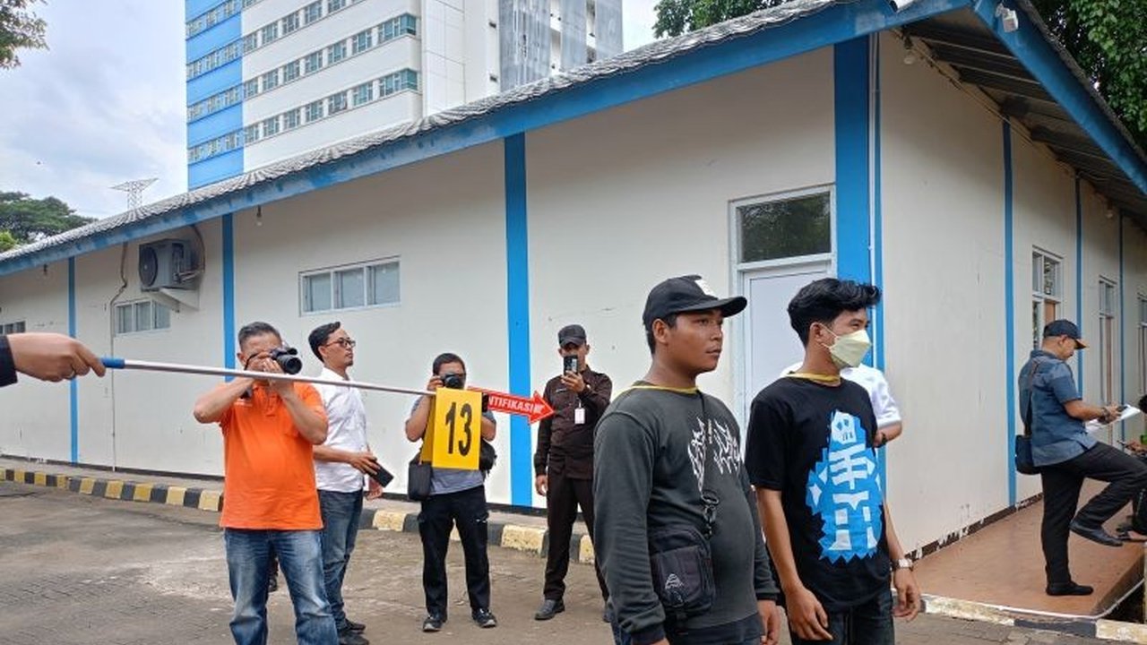 Polres Metro Jakarta Timur memastikan transparansi prarekonstruksi kasus kematian mahasiswa UKI, Kenzha Erza Walewangko, dan menyatakan penyelidikan masih berlanjut untuk menentukan ada tidaknya tindak pidana.