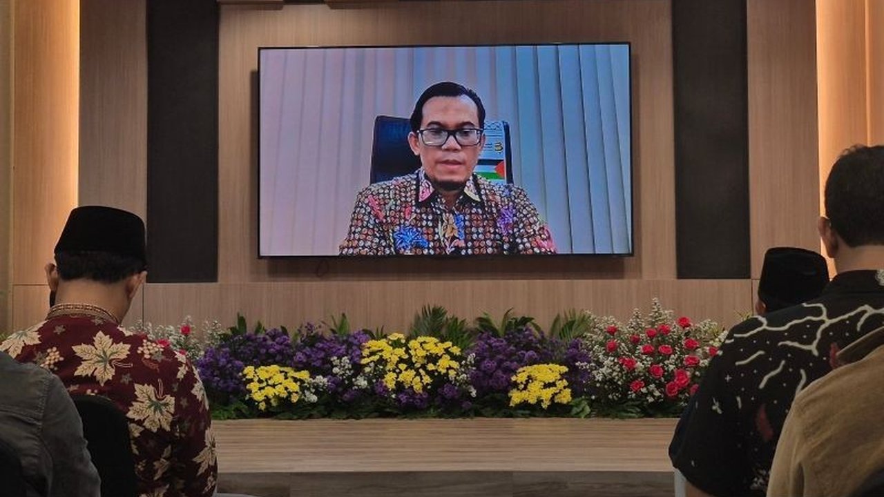 Kementerian Luar Negeri RI menawarkan opsi kolaborasi dengan lembaga kemanusiaan Turki untuk menyalurkan bantuan ke Palestina, guna mengatasi kendala distribusi akibat konflik.