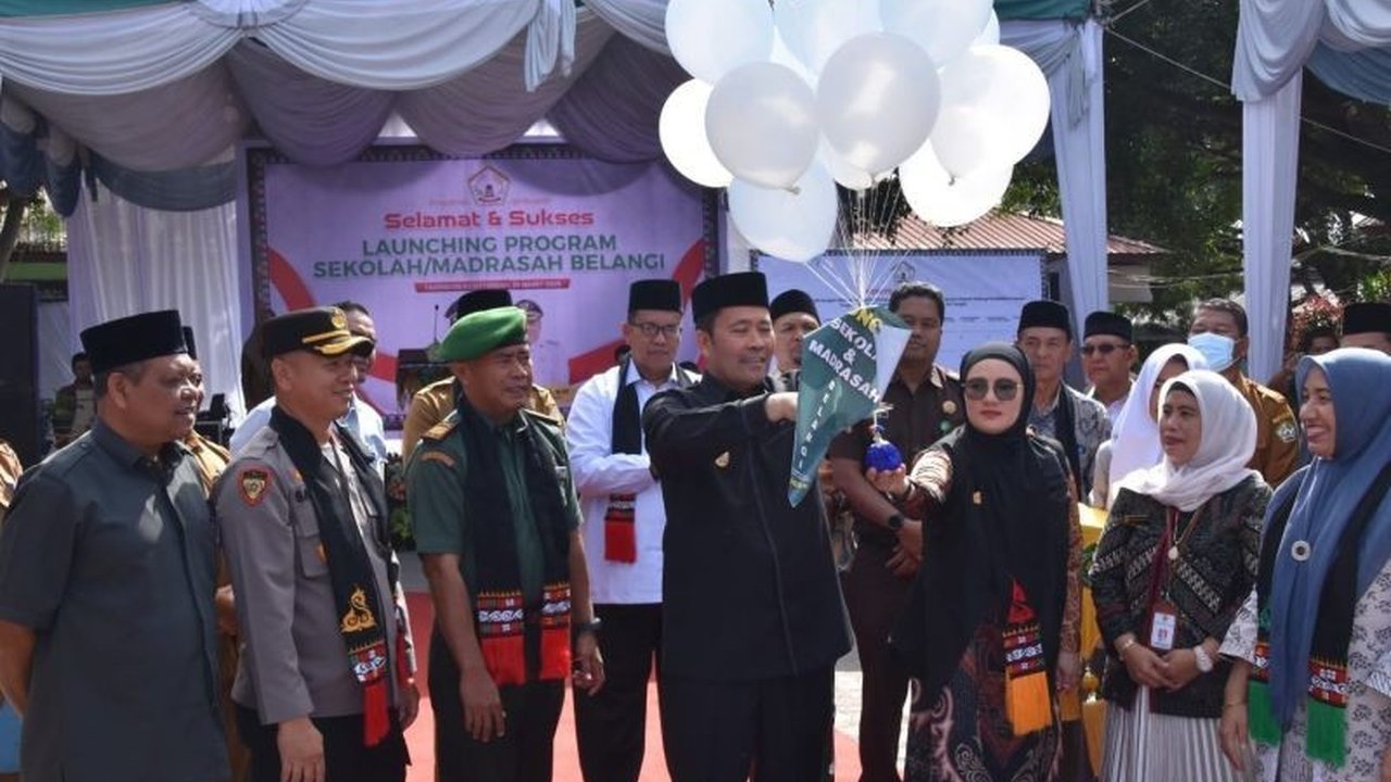 Pemkab Aceh Tengah luncurkan Sekolah Belangi, program unggulan untuk mempersiapkan siswa berprestasi dan melanjutkan pendidikan ke perguruan tinggi ternama melalui jalur beasiswa dan ikatan dinas.