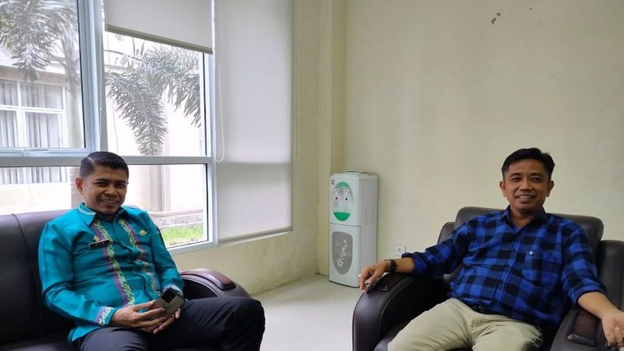 Pemerintah Kabupaten Agam, Sumatera Barat, memantau ketat ketersediaan dan harga kebutuhan pokok setiap hari menjelang Lebaran Idul Fitri 2025 untuk memastikan pasokan tetap aman dan harga stabil.