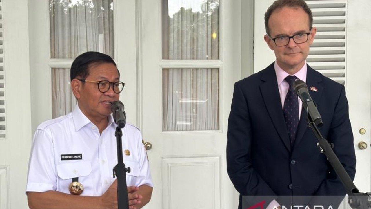 Gubernur Jakarta, Pramono Anung, bertemu Duta Besar Inggris untuk membahas kesuksesan kerjasama di sektor transportasi dan pendidikan, khususnya pengembangan infrastruktur dan peningkatan sumber daya manusia.