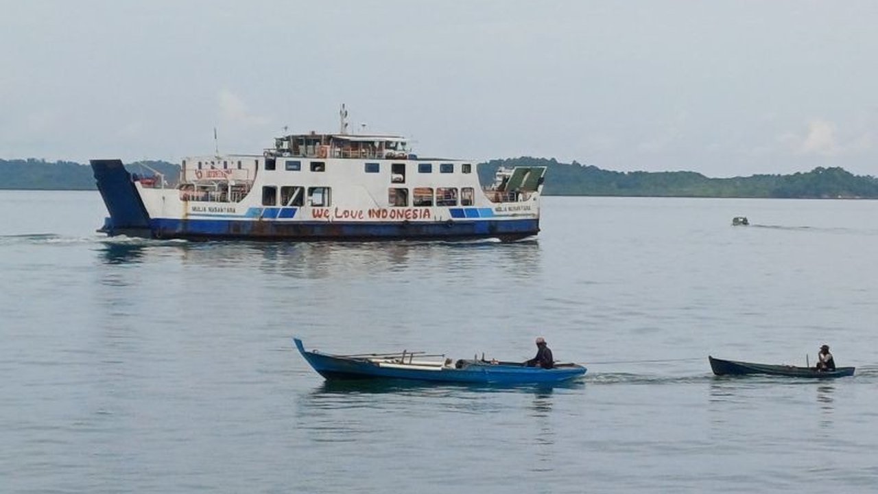 Pemerintah Provinsi Kepri menambah satu kapal roro, KMP Teluk Singkil, untuk mengantisipasi lonjakan pemudik selama Idul Fitri 1446 H/2025 M, terutama di jalur Karimun dan Tanjung Uban-Batam.