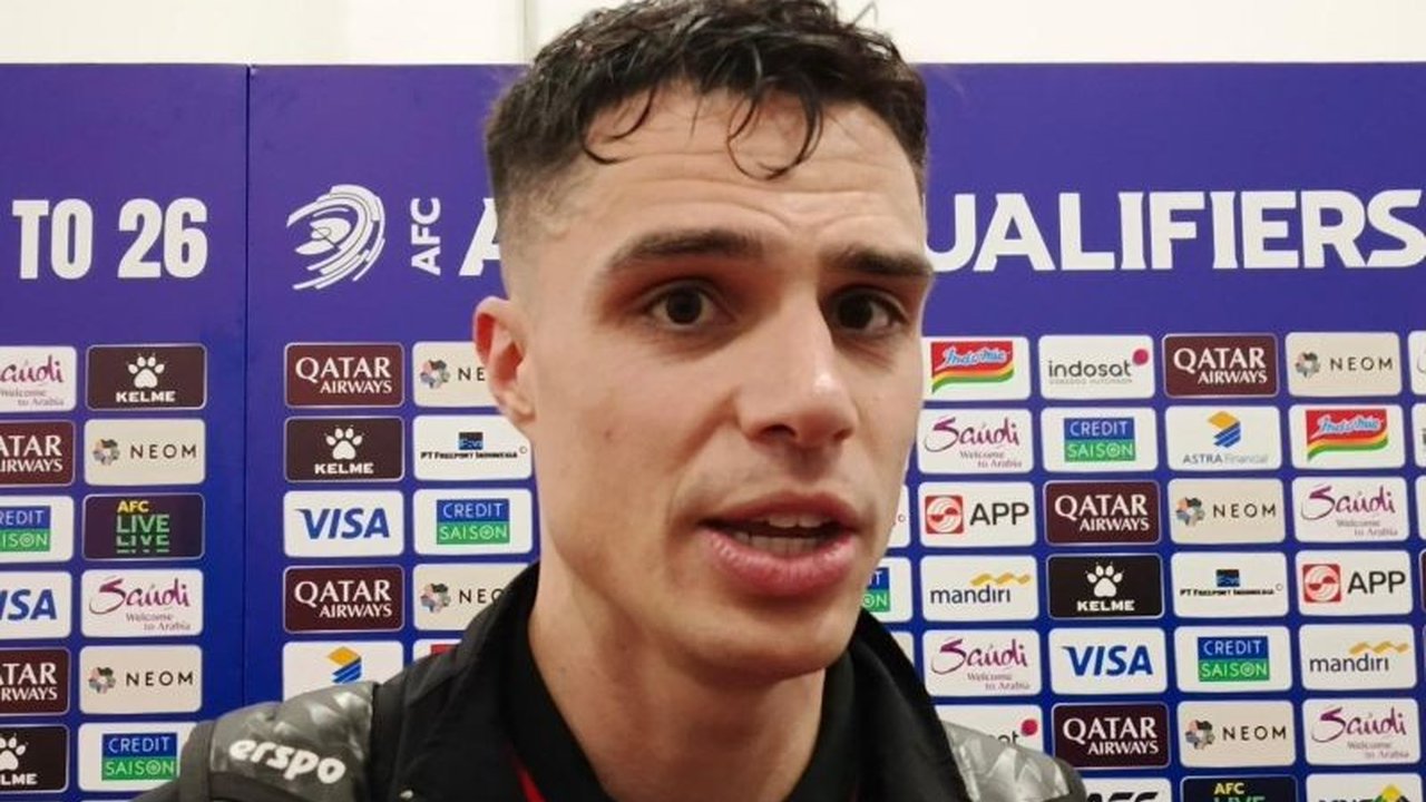 Gelandang Timnas Indonesia, Joey Pelupessy, mengakui Xabi Alonso sebagai panutannya, tetapi menegaskan ia memiliki gaya bermainnya sendiri dan fokus untuk berkontribusi bagi tim.