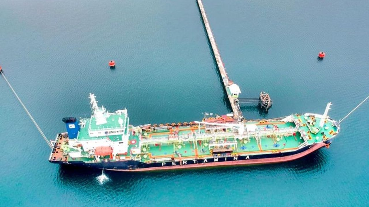 PT Pertamina International Shipping (PIS) menyiapkan 353 kapal tanker dan satuan tugas untuk memastikan kelancaran distribusi BBM dan LPG selama Ramadhan dan Idul Fitri 2025, guna mendukung mobilitas masyarakat yang tinggi.