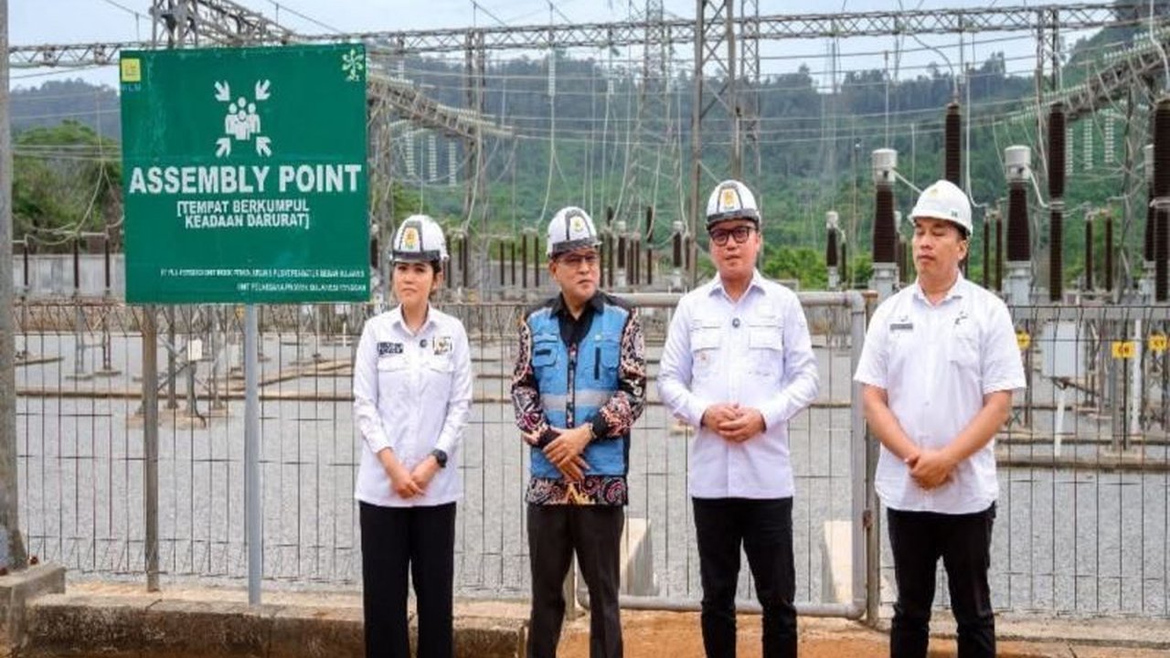 PLN berhasil uji coba suplai listrik 150 Kv ke Morowali Utara dari PLTA Sulewana, menciptakan surplus daya 17 MW dan meningkatkan keandalan listrik di daerah tersebut.