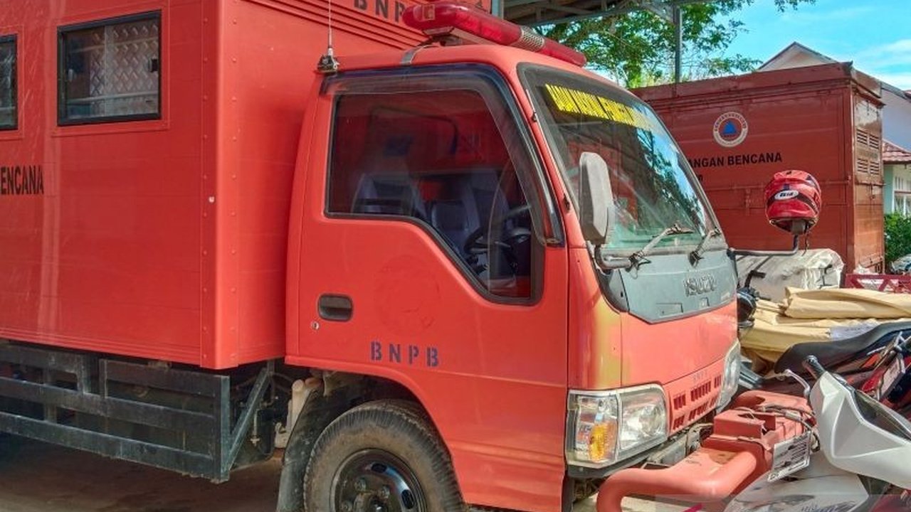 BPBD Mukomuko mengimbau masyarakat waspada potensi bencana hidrometeorologi seperti banjir dan tanah longsor akibat cuaca ekstrem selama libur Lebaran Idul Fitri.
