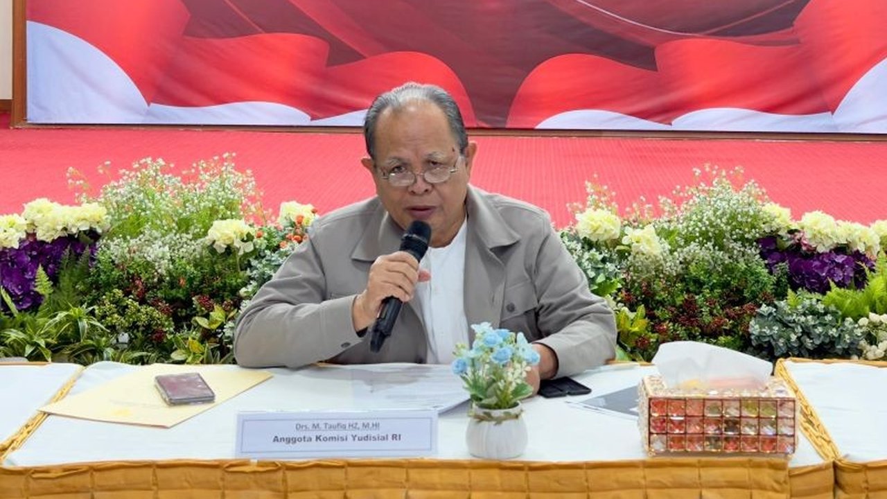 Komisi Yudisial (KY) memperpanjang pendaftaran seleksi calon hakim agung dan hakim ad hoc HAM di MA hingga 10 April 2025 untuk memberikan kesempatan lebih luas kepada calon pendaftar.