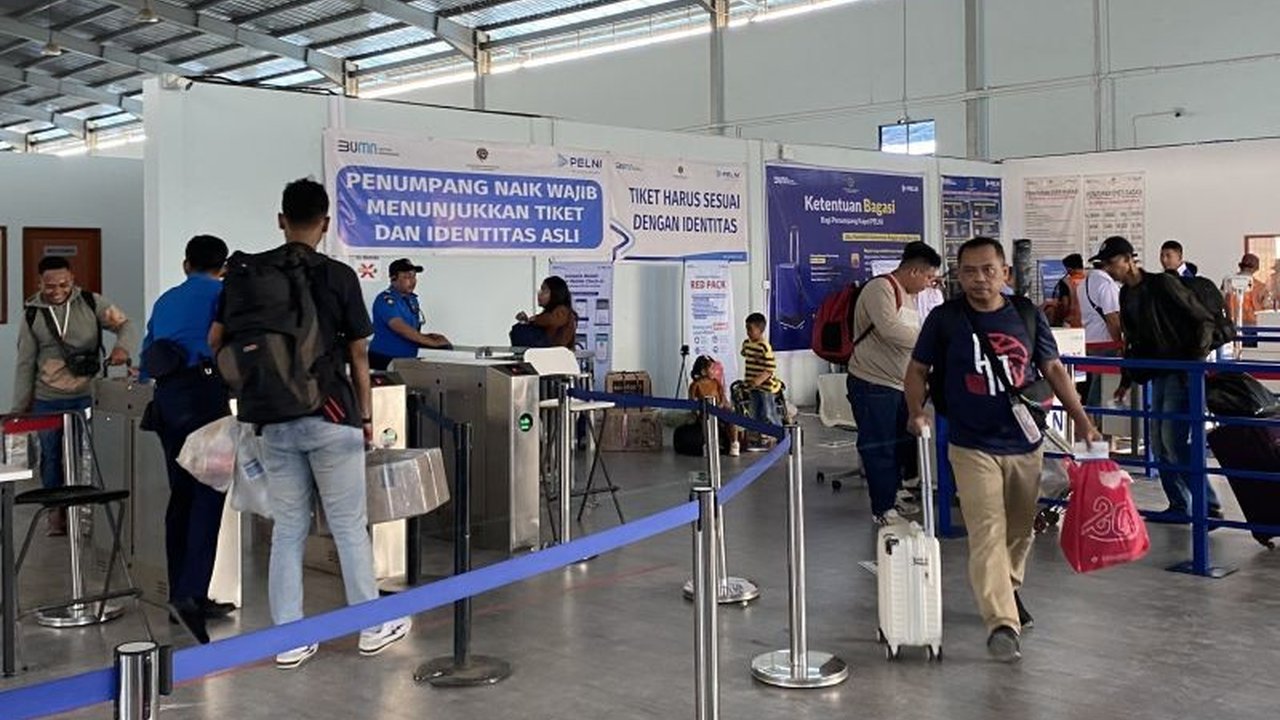 BP Batam siapkan berbagai fasilitas dan digitalisasi layanan untuk memastikan kelancaran arus mudik Lebaran 2025 di pelabuhan Batam, termasuk tambahan armada dan rute baru.