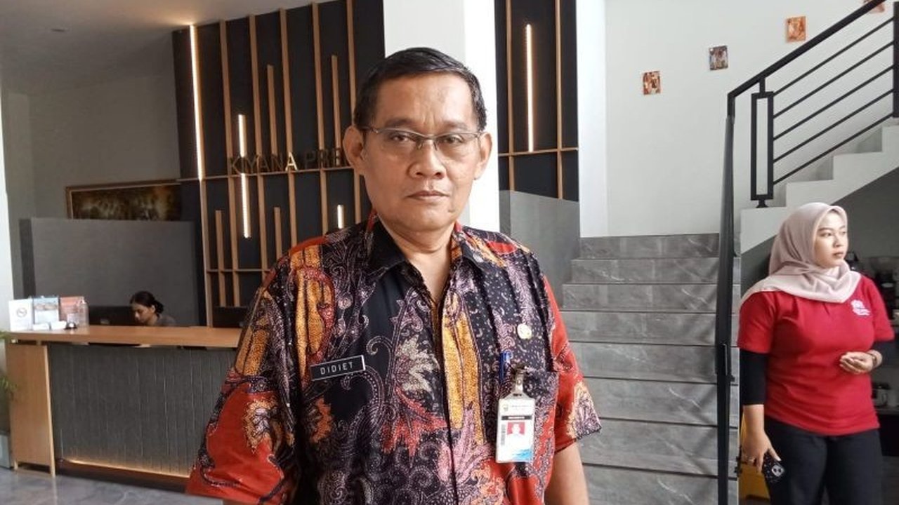 Pemerintah Kabupaten Batang siagakan layanan kesehatan selama 24 jam di 7 posko untuk mengantisipasi lonjakan pemudik Lebaran di jalur pantura dan tol.