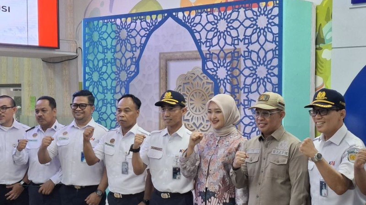 Wakil Gubernur Lampung meminta para pemudik yang menggunakan sepeda motor untuk memeriksa kondisi kendaraan dan memastikannya siap digunakan sebelum melakukan perjalanan mudik Lebaran 2025 guna keselamatan dan kelancaran perjalanan.