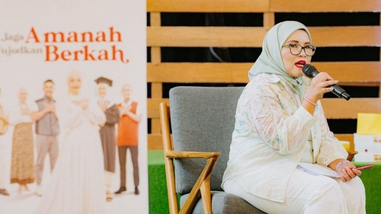 Prudential Syariah memberikan tips bijak mengelola THR Lebaran: 50% untuk kebutuhan Lebaran, 30% investasi, dan 20% dana darurat, serta mendorong proteksi keluarga melalui asuransi syariah.