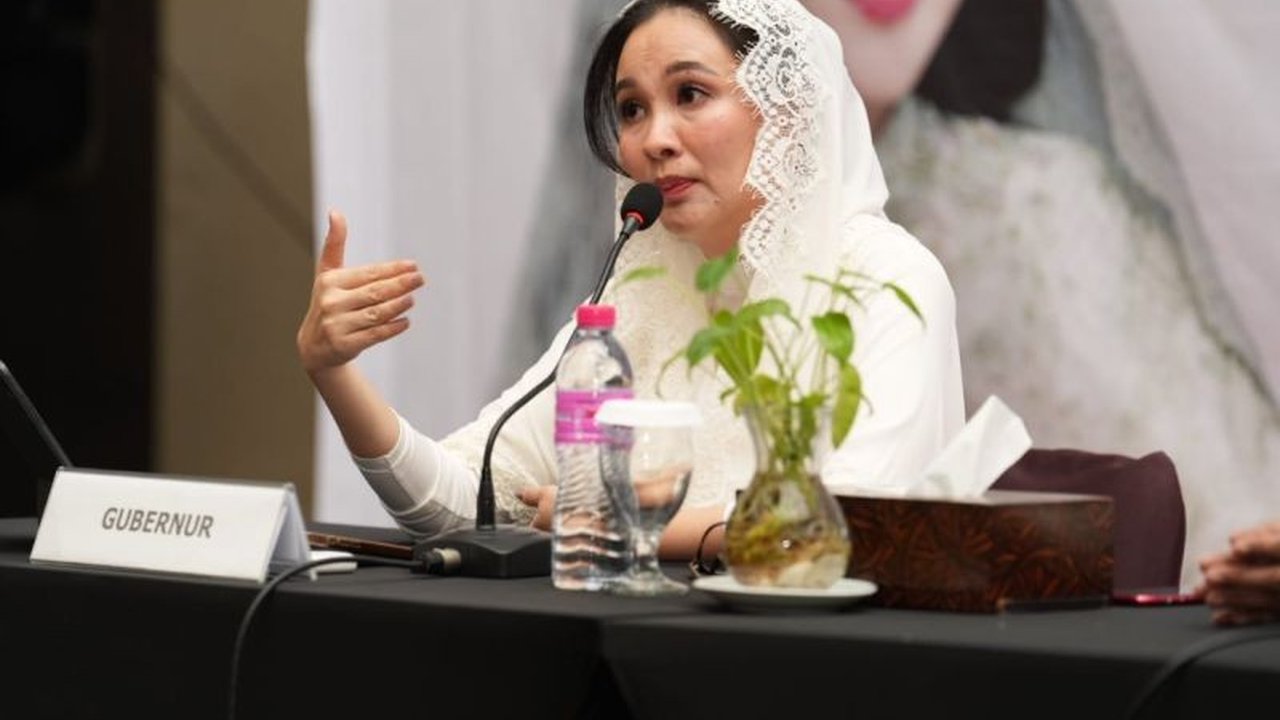 Gubernur Maluku Utara, Sherly Laos, menekankan pentingnya peran media sebagai mitra strategis pemerintah dalam pembangunan daerah dan mengajak insan pers membangun narasi positif Maluku Utara.