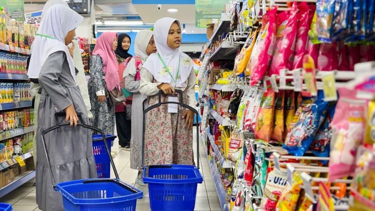 Lippo Malls Indonesia Ajak 3.000 Anak Yatim Buka Puasa Bersama