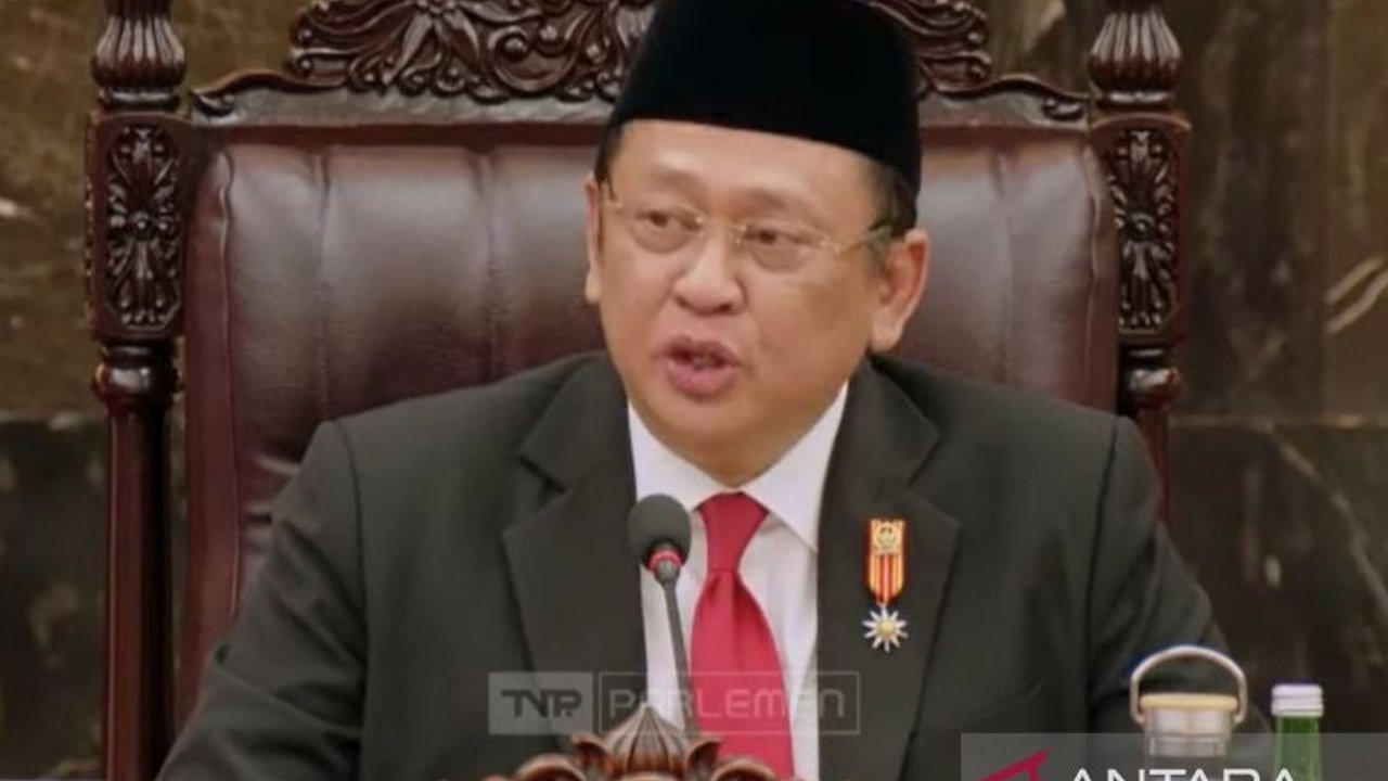 Anggota DPR RI Bambang Soesatyo mengingatkan pejabat tinggi negara agar perhatikan komunikasi publik demi menjaga citra positif Presiden Prabowo dan pemerintahannya.