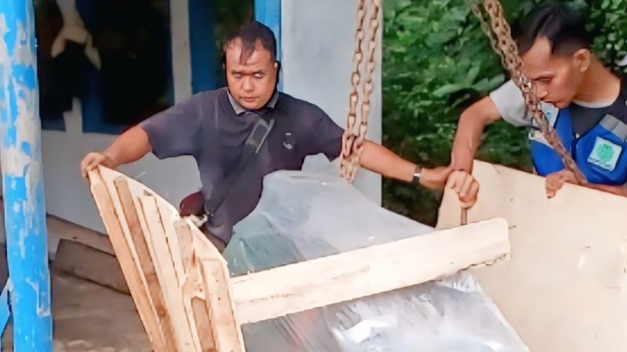 Perumda Tirta Raja OKU Sumsel melakukan modernisasi infrastruktur dengan mengganti pompa distribusi dan pompa dosing di WTP Tanjung Agung dan WTP Bakung untuk meningkatkan kualitas air bersih bagi pelanggan.