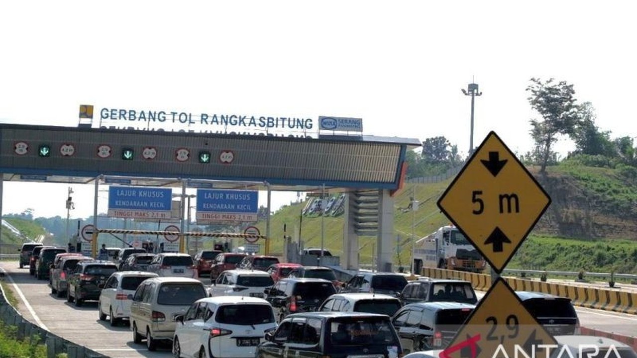 PT Wijaya Karya Serang Panimbang (WKSP) meningkatkan kesiapan layanan dan fasilitas di Tol Serang-Panimbang untuk mengantisipasi lonjakan pemudik Lebaran 2025 hingga 7 persen.