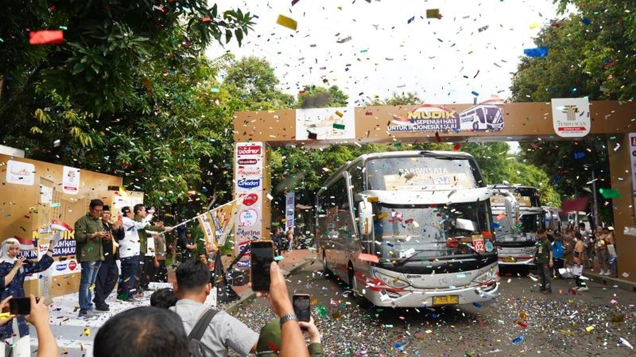 PT Tempo Scan Pacific Tbk menggelar program mudik gratis 2025, memberangkatkan 3.000 karyawan mitra usaha dengan 50 bus ke berbagai kota di Jawa dan Sumatera, sebagai wujud komitmen perusahaan terhadap kemajuan Indonesia.