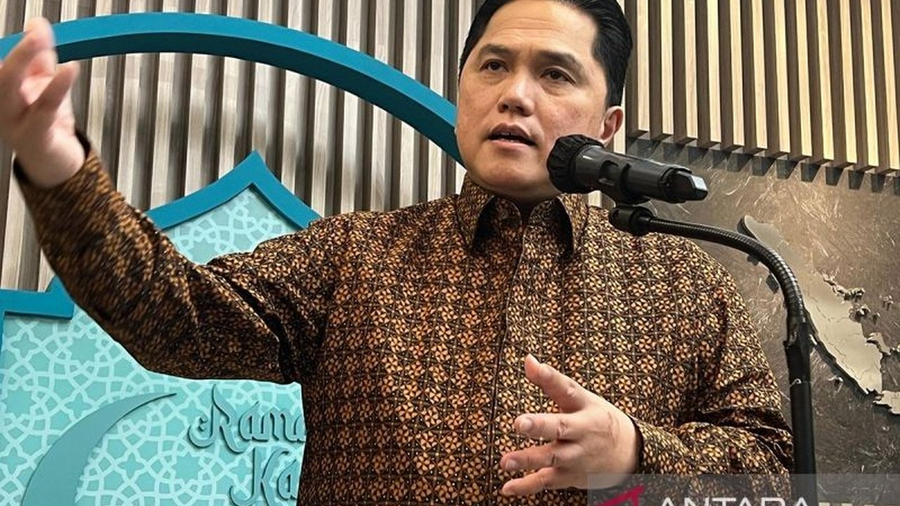 Menteri BUMN Erick Thohir menjelaskan penempatan pejabat kementerian sebagai komisaris di Himbara bertujuan meningkatkan transparansi dan sinergi program pemerintah.