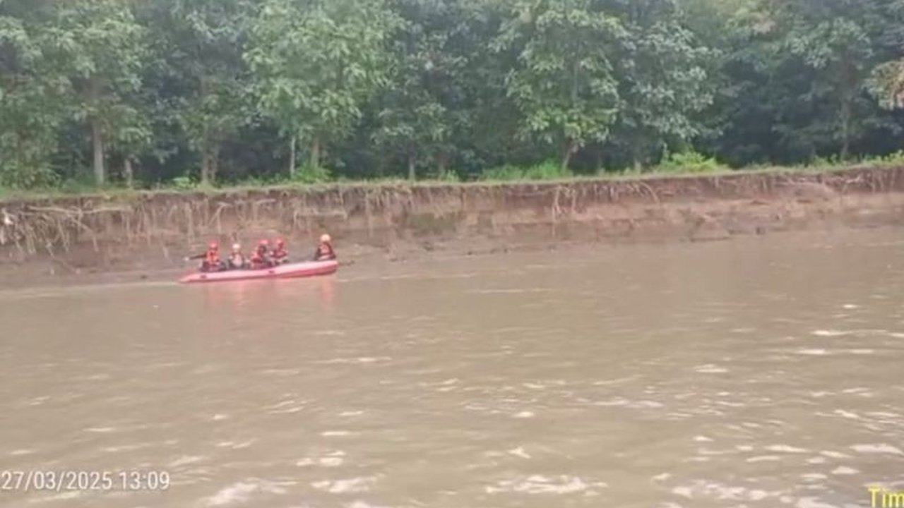Tragedi Sungai Bedadung: Satu Korban Tewas Terseret Arus, Pencarian Satu Lainnya Berlanjut