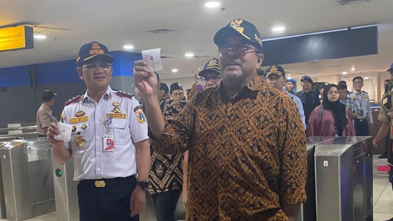 Jelang mudik Lebaran 2025, Pemprov DKI Jakarta mengevaluasi Saber Pungli dan ramp check untuk memastikan kelancaran dan keselamatan pemudik.
