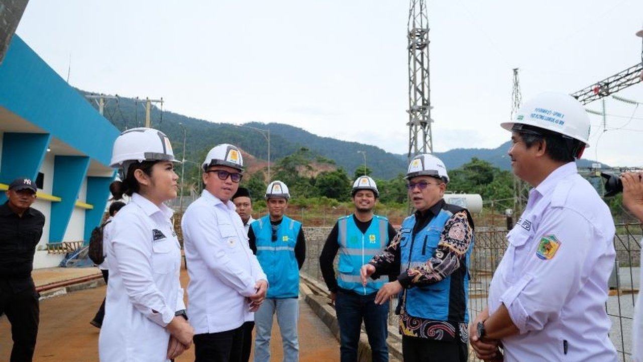 PLN UIP Sulawesi resmi mengoperasikan SUTT 150 kV Kolonedale-Tentena dan GI 150 kV Kolonedale, meningkatkan kualitas kelistrikan dan efisiensi biaya operasional di Sulawesi Tengah.