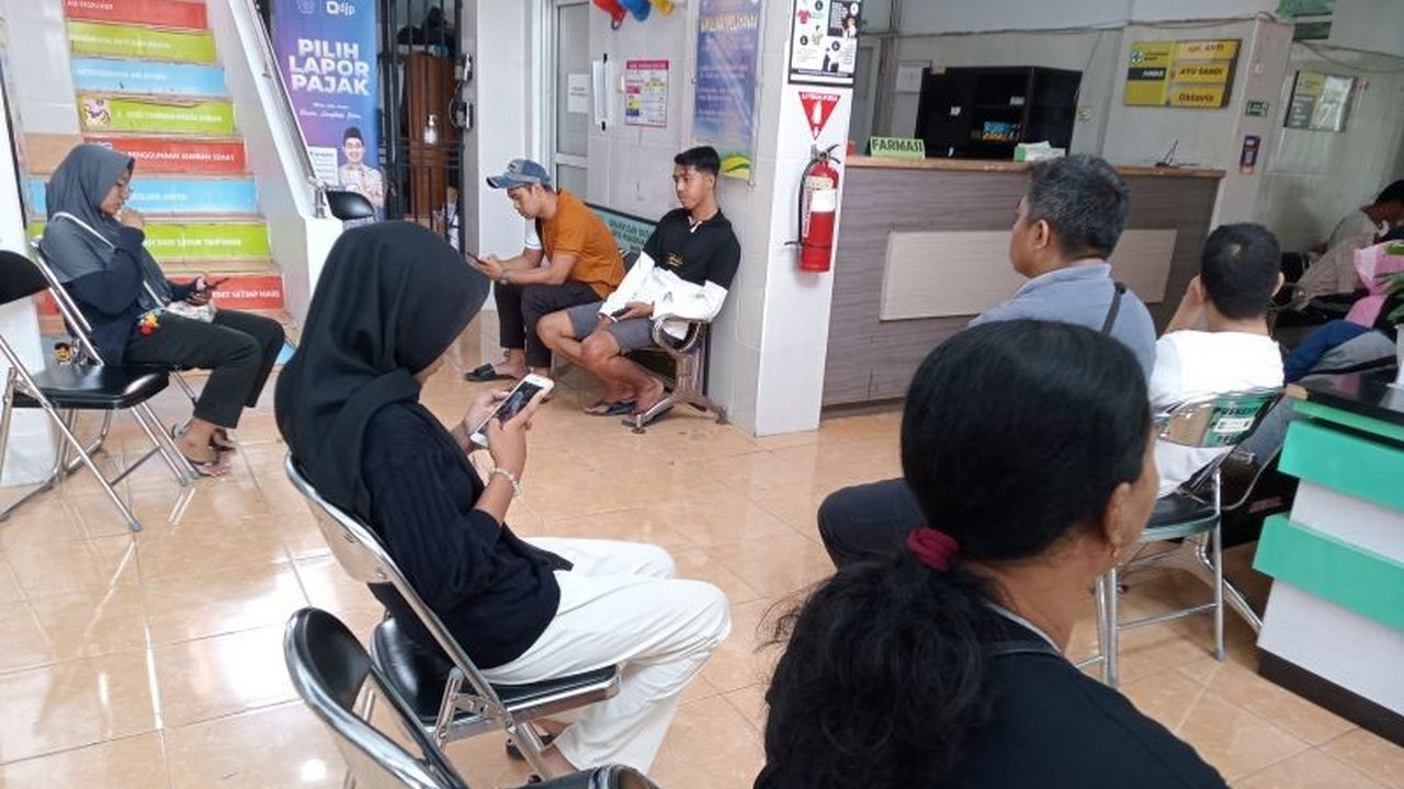 Dinas Kesehatan Kota Mataram memastikan ketersediaan obat di 11 puskesmas selama libur Lebaran 2025, dengan layanan gawat darurat tetap beroperasi 24 jam.