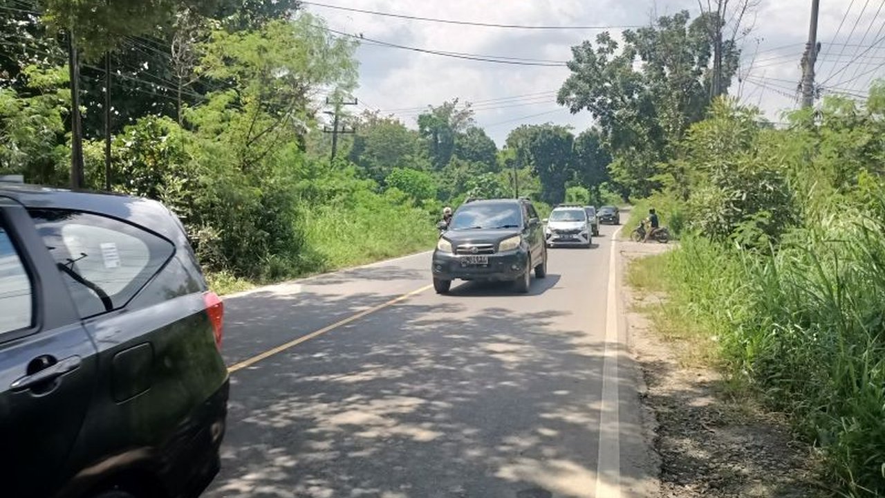 BPBD OKU Selatan memetakan jalur mudik rawan longsor di beberapa ruas jalan, terutama di jalur Muaradua-Buay Sandang Aji dan Muaradua-Danau Ranau, serta menyiagakan ratusan personel untuk penanggulangan bencana.