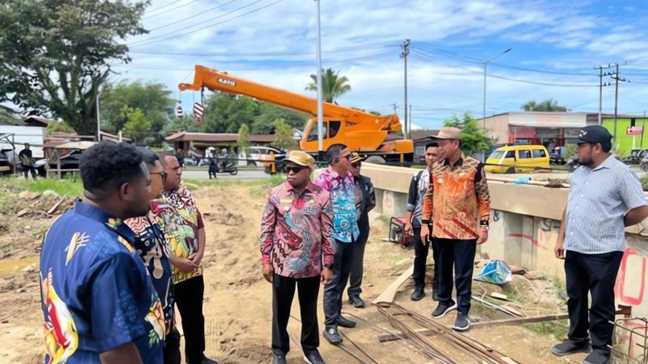 Sorong Normalisasi Drainase dan Sungai untuk Atasi Banjir