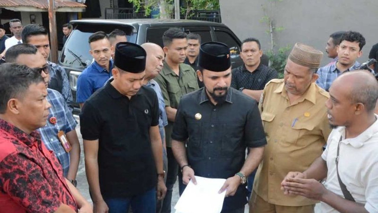 Pemerintah Kabupaten Aceh Timur membangun rumah singgah di Banda Aceh untuk membantu warga Aceh Timur yang berobat di rumah sakit Banda Aceh dan keluarganya agar memiliki tempat istirahat yang layak.