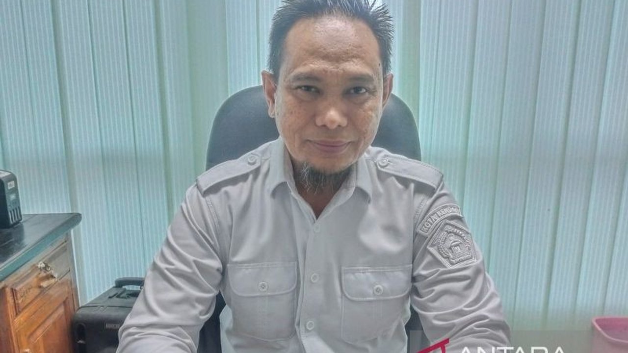 Pemkot Kendari telah menyiapkan 114 titik lokasi Salat Idul Fitri 1446 H yang tersebar di 11 kecamatan, memastikan kelancaran ibadah bagi seluruh warga.