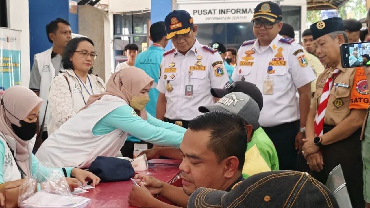 Kepala Dinas Perhubungan DKI Jakarta meninjau Terminal Kampung Rambutan untuk memastikan kesiapan fasilitas dan sarana prasarana menjelang Lebaran, serta memastikan tidak ada pungutan liar.