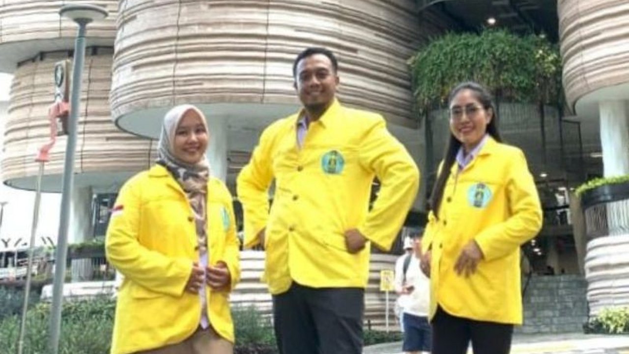 Tim mahasiswa Universitas Indonesia berhasil menjadi finalis Kumar Sustainability & Innovation Prize (KSIP) 2025 di Singapura berkat aplikasi Fleksi, inovasi kesehatan digital berbasis AI.