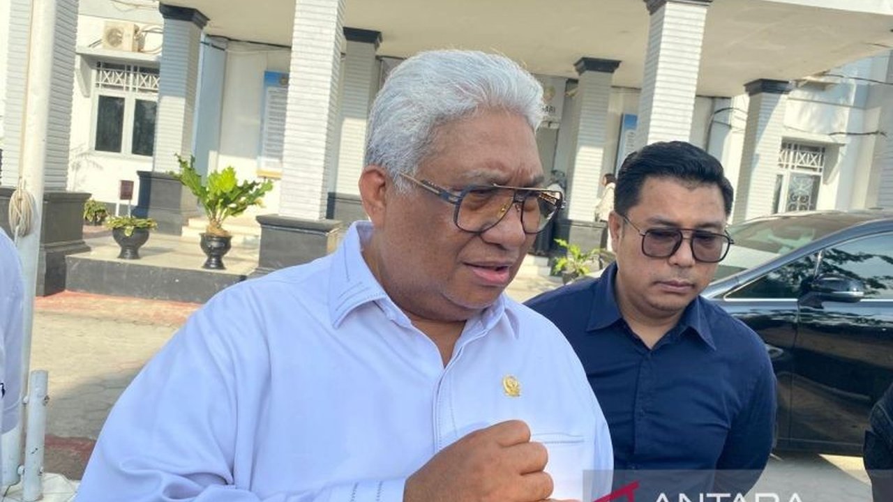 Anggota DPR RI Ali Mazi berjanji memperjuangkan pembangunan Lapas Narkotika di Kendari, Sulawesi Tenggara, untuk mengatasi kelebihan kapasitas dan tingginya jumlah narapidana kasus narkoba.