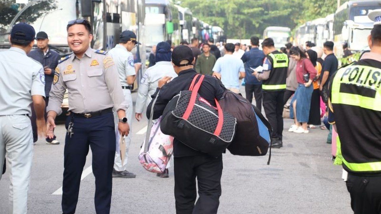 Polres Singkawang mengimbau masyarakat Singkawang untuk meningkatkan kewaspadaan dan keamanan rumah masing-masing selama mudik Lebaran guna mencegah hal-hal yang tidak diinginkan.