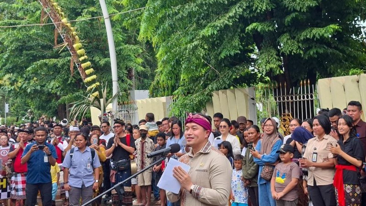 Wali Kota Kupang, Christian Widodo, menyatakan pawai ogoh-ogoh sebagai daya tarik wisata religi dan peluang bagi UMKM, mendorong pertumbuhan ekonomi kreatif di Kota Kupang.