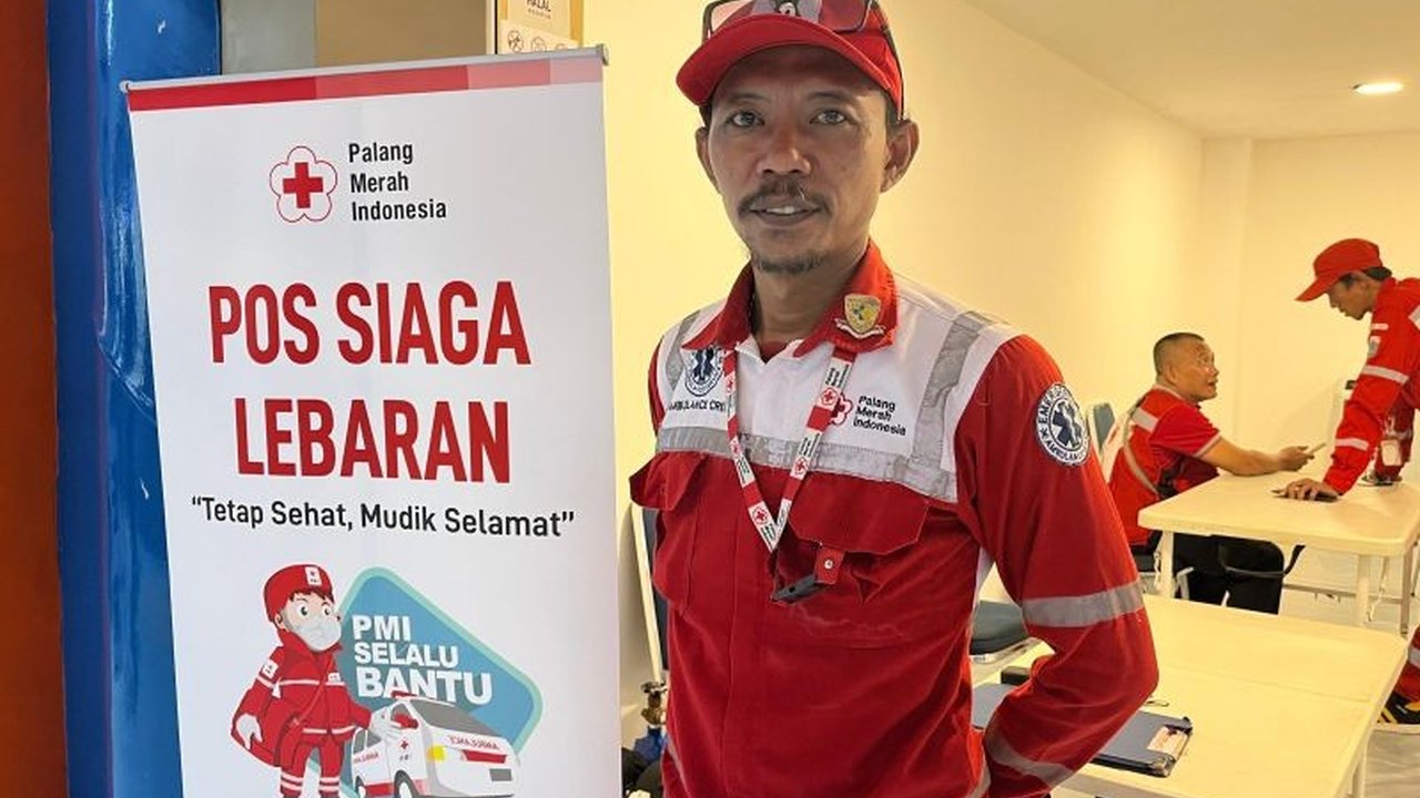 Perjuangan PMI Gambir: Menjaga Mudik Tetap Sehat di Tengah Keramaian