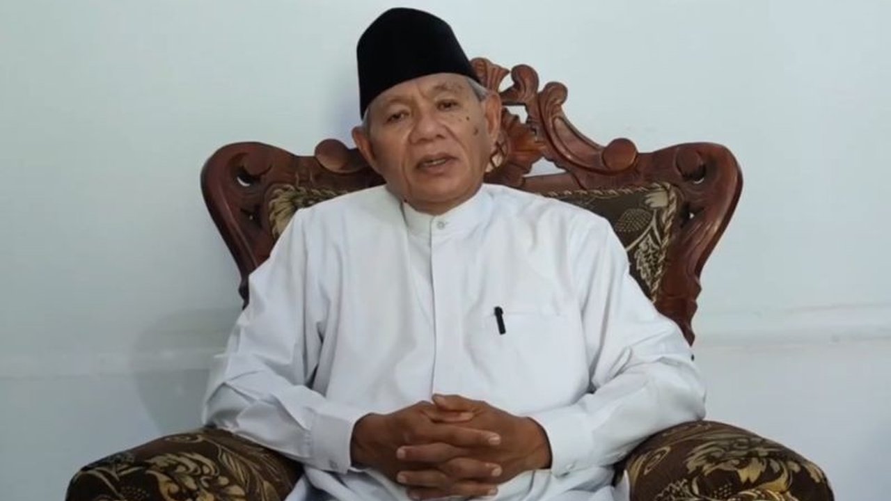 MUI Maluku mengimbau masyarakat merayakan malam takbiran di rumah masing-masing untuk menjaga keamanan dan ketertiban selama Idul Fitri 1446 H.