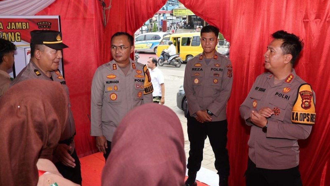 Polresta Jambi menyiapkan rekayasa lalu lintas untuk mengatasi kepadatan arus mudik Lebaran 2025 dan memastikan keamanan pemudik dengan mendirikan pos pengamanan dan pelayanan.