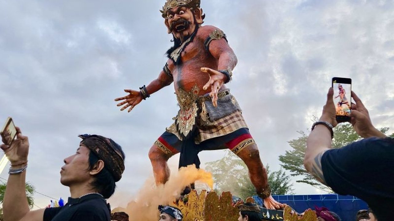 Kemenag Batam Jaga Toleransi Lewat Pawai Ogoh-ogoh Nyepi di Bulan Ramadhan