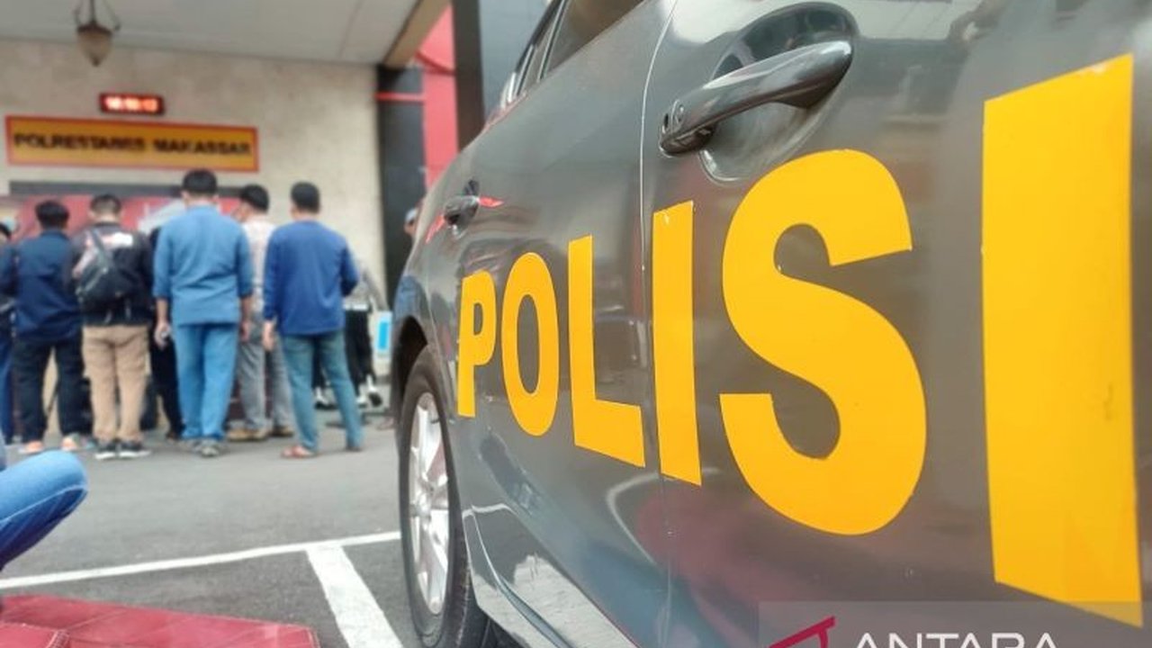 Polisi di Pinrang, Sulawesi Selatan, menangkap seorang remaja yang diduga telah mencabuli 16 anak dengan modus diberi uang dan diajak jalan-jalan ke tempat sepi.